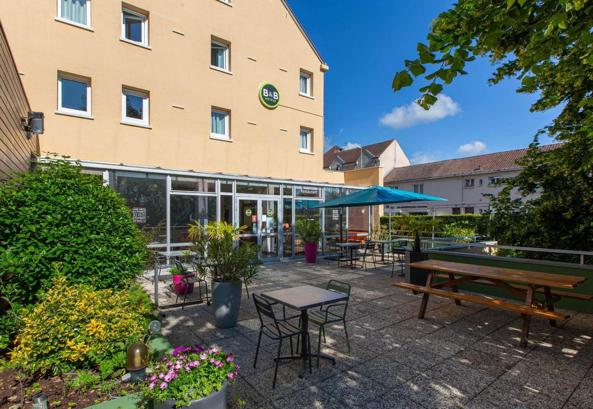 B&B Hotel Chartres Centre Cathedrale 3 Etoiles Экстерьер фото